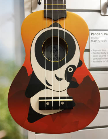 Amahi panda ukulele